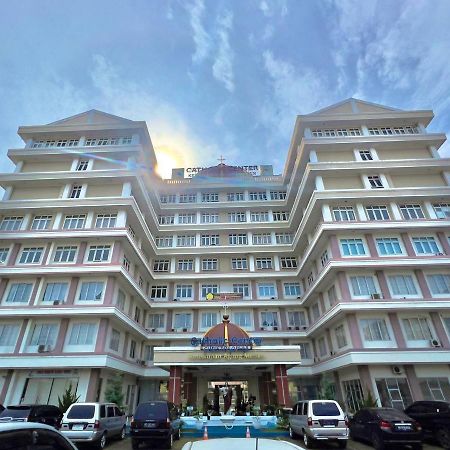Ohulu Guesthouse Medan Esterno foto