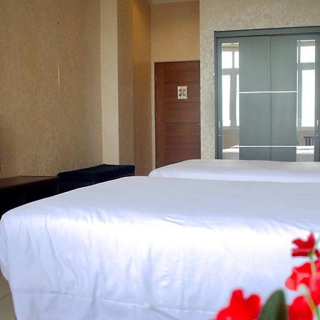 Ohulu Guesthouse Medan Esterno foto